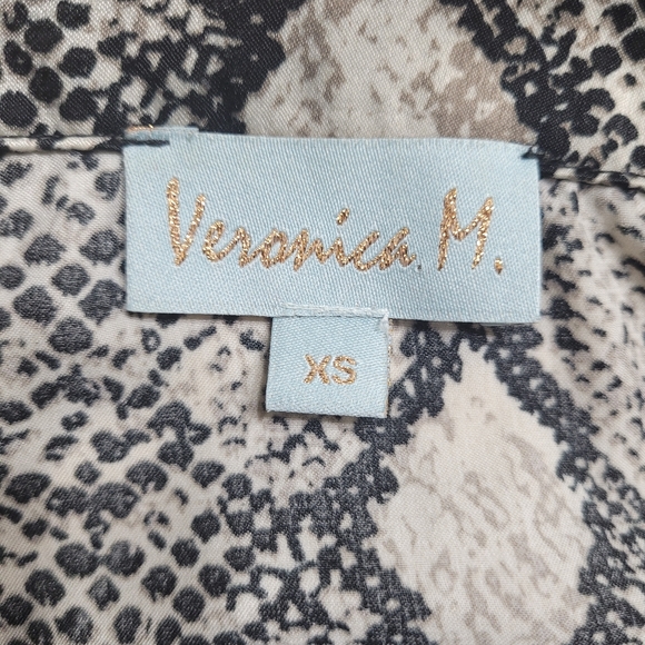 VERONICA M. Women's High-Low, Tie Front Blouse Size XS - Picture 3 of 5